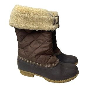 Vintage L.L. Bean Women’s Shearling Wool Lined Brown Winter Duck Boots